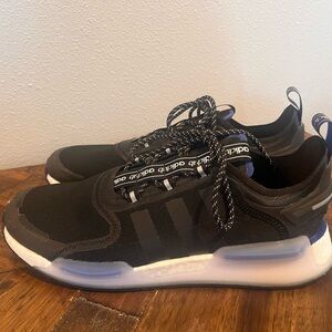 Adidas NMD R1 V3 Shoe